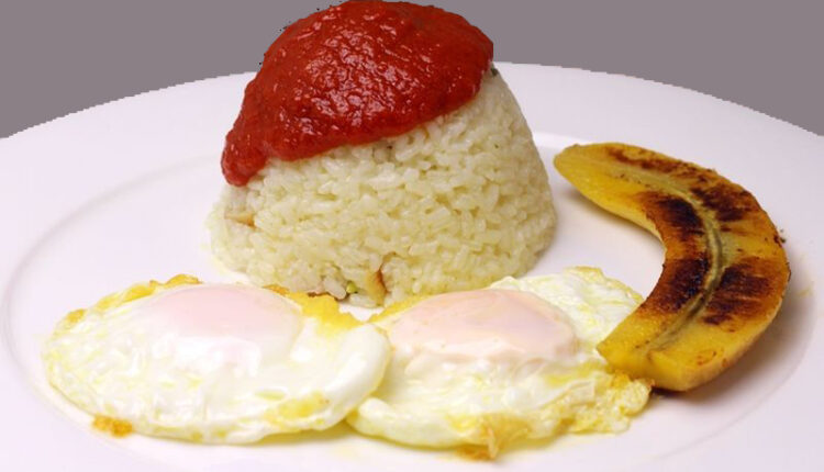 Receta-de-arroz-a-la-cubana-1