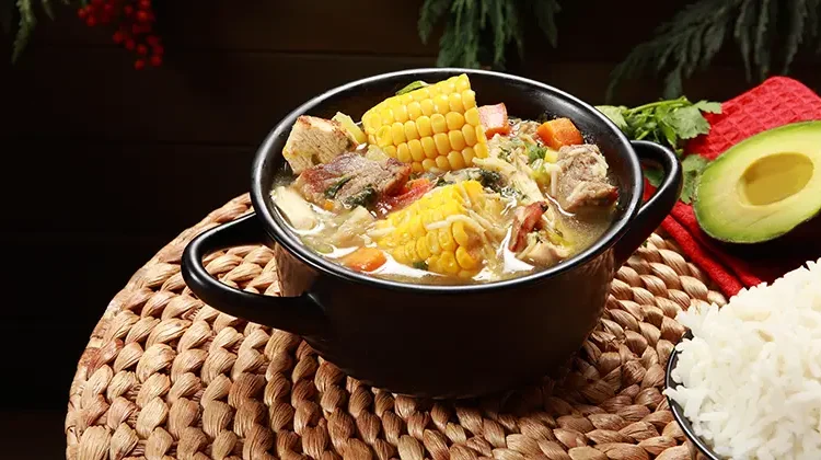La-Buena-Sancocho-antioqueno-780