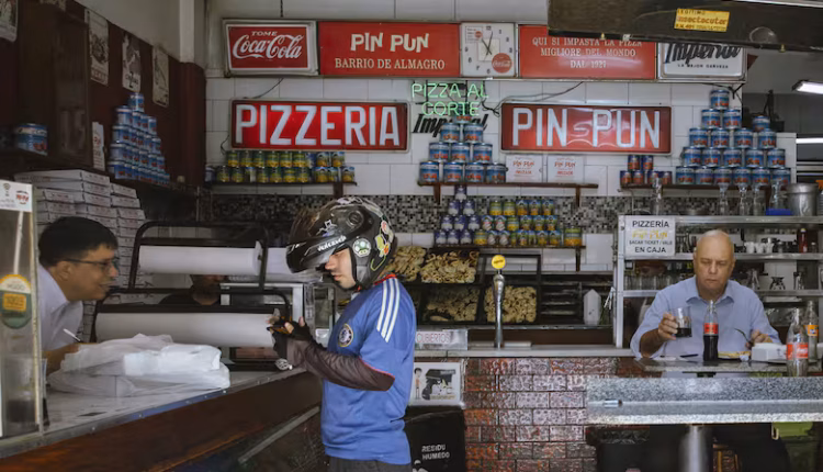 somos-de-almagro-nos-identificamos-con-el-barrio-4GNABU5UK5AMZI3COGPVQQJ62Y